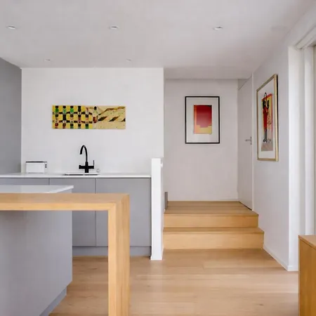 Appartement Luksustason Kolmen Makuuhuoneen Lomahuoneisto Meren Aeaerellae Turku