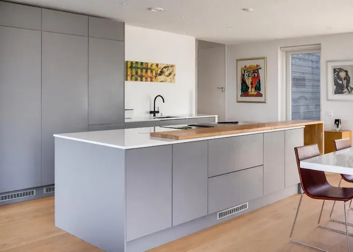 Luksustason Kolmen Makuuhuoneen Lomahuoneisto Meren Aeaerellae Turku