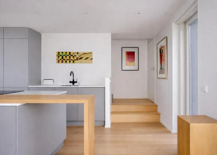 Appartement Luksustason Kolmen Makuuhuoneen Lomahuoneisto Meren Aeaerellae Turku