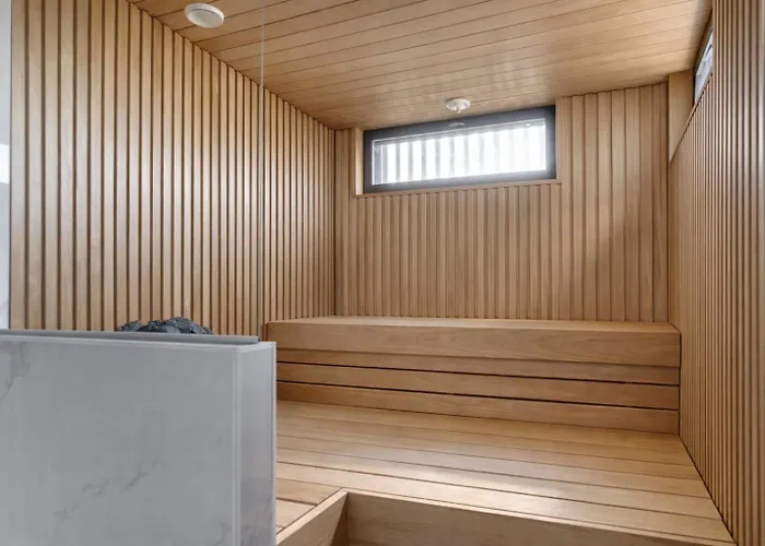 Luksustason Kolmen Makuuhuoneen Lomahuoneisto Meren Aeaerellae Appartement