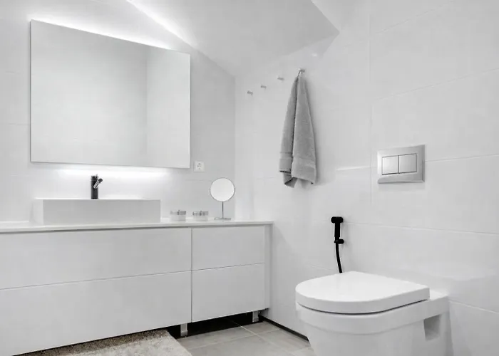 Luksustason Kolmen Makuuhuoneen Lomahuoneisto Meren Aeaerellae Appartement Turku